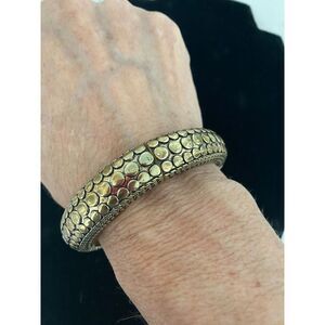 Vintage Gold-Tone‎ Metal Boho Textured Classy Elegant Stretch Bangle Bracelet